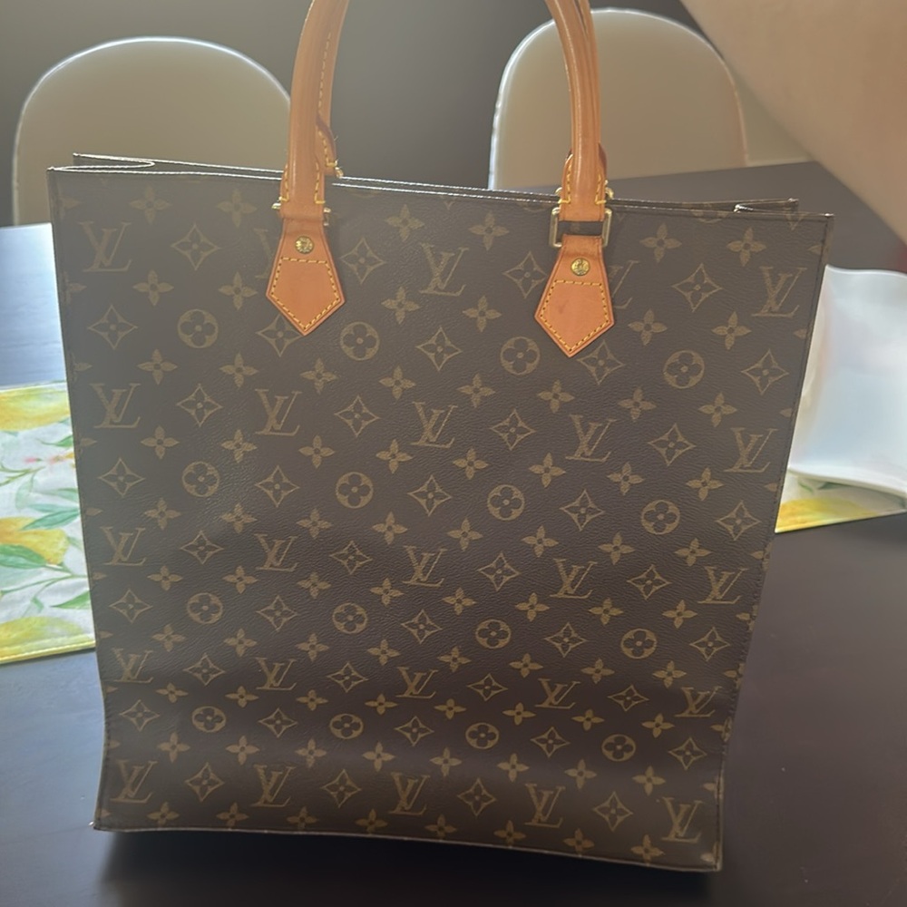 Louis Vuitton Classic Brown Monogram Tote - Picture 3 of 15
